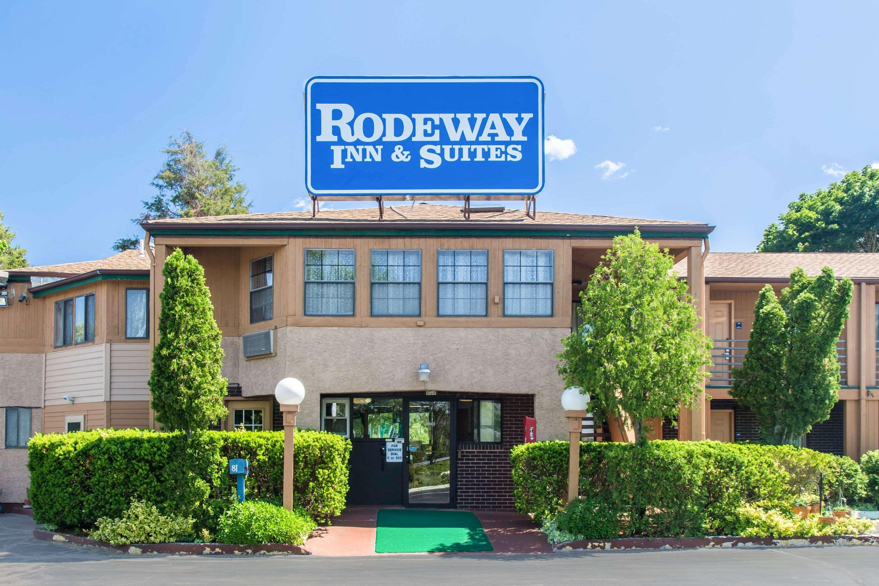 Rodeway Inn & Suites Branford - Guilford Exteriör bild